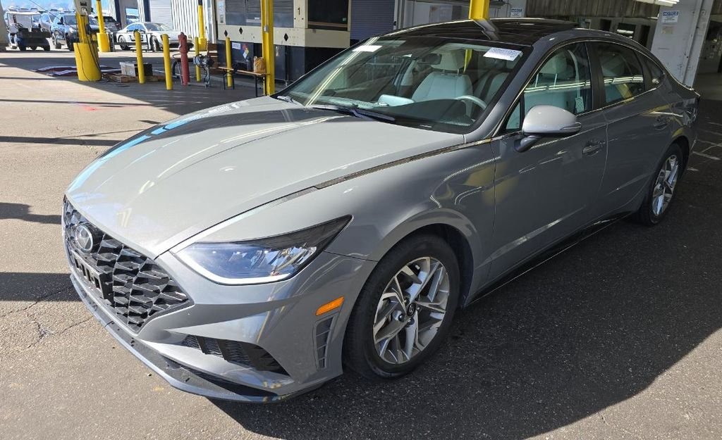 2023 Hyundai Sonata SEL's photo
