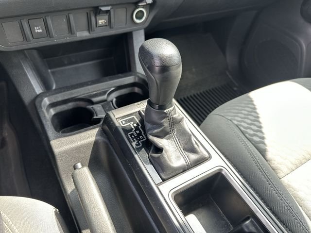 Used 2023 Silver Toyota SR image 24
