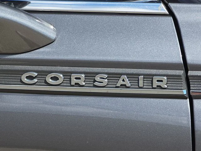 Used 2023 Gray Lincoln Standard image 36