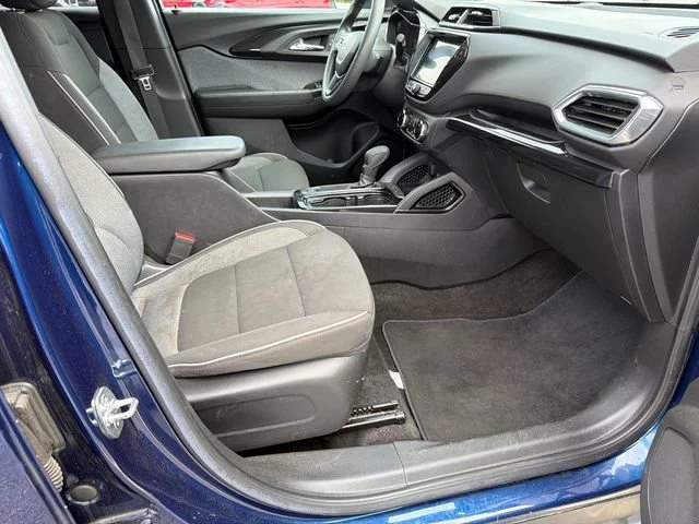 Used 2022 Blue Glow Metallic Chevrolet LT image 13
