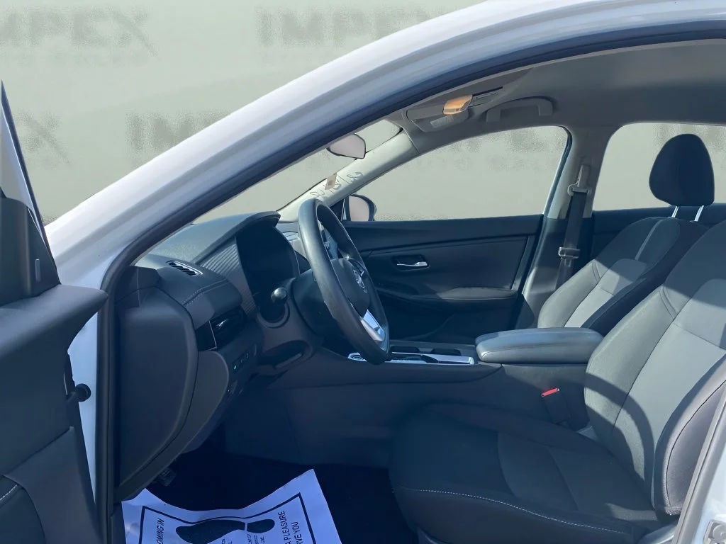 Used 2025 White Nissan SV image 9