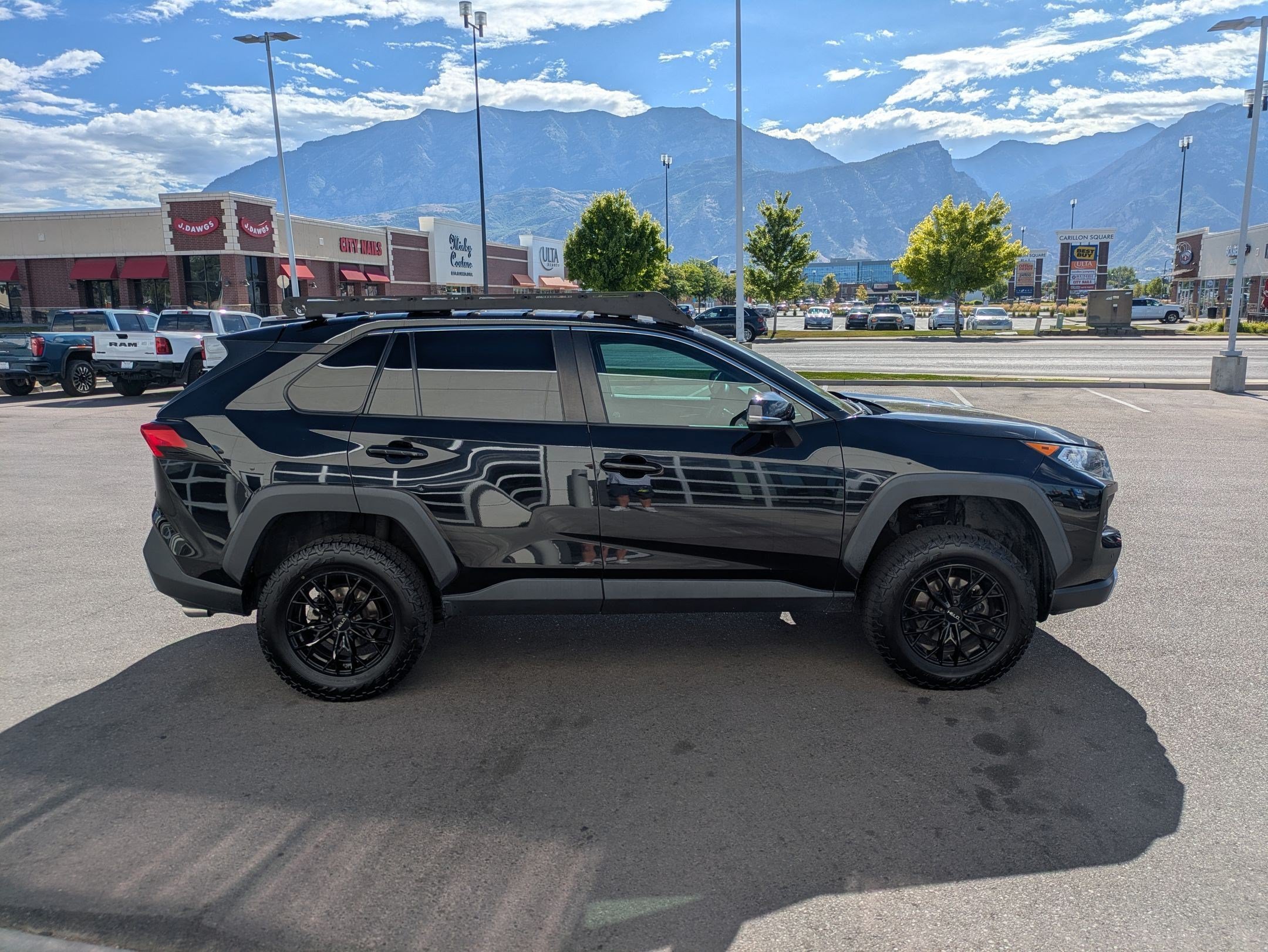 Used 2019 Midnight Black Metallic Toyota Adventure image 2