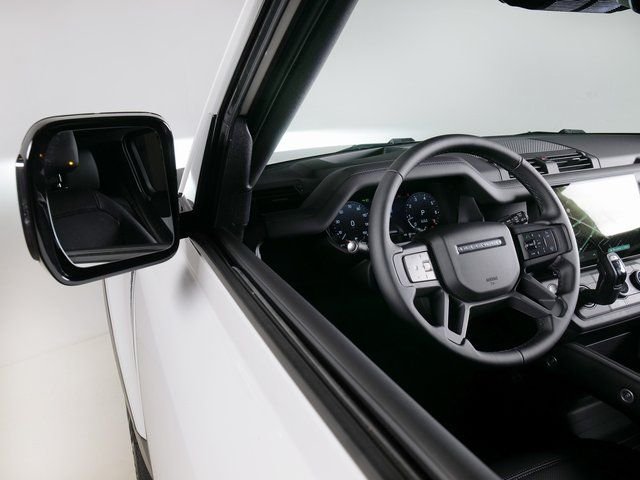 New 2026 Fuji White Land Rover S image 23