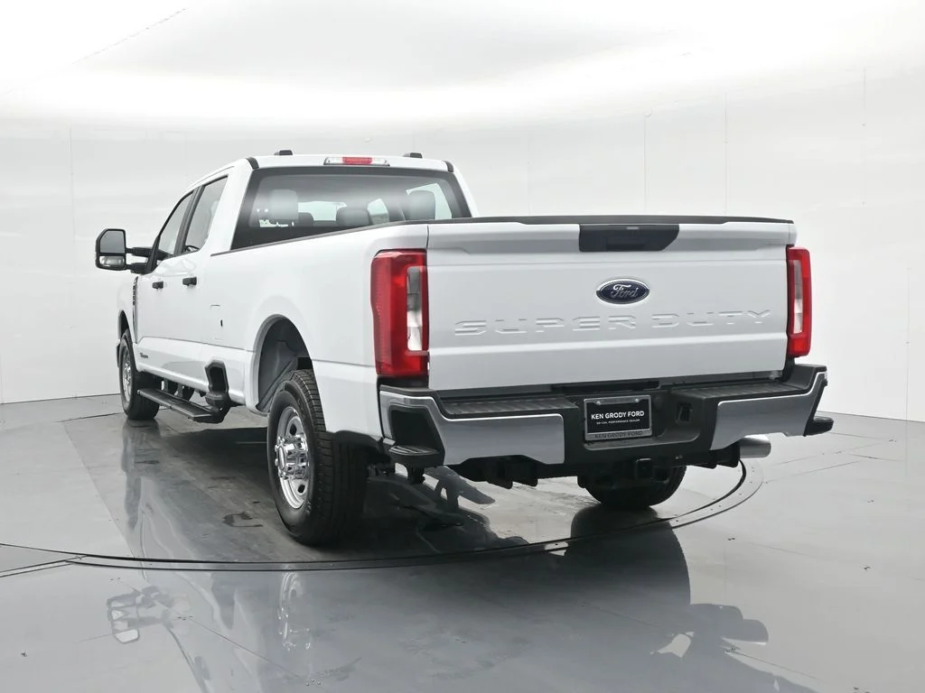 New 2026 White Ford XL image 30