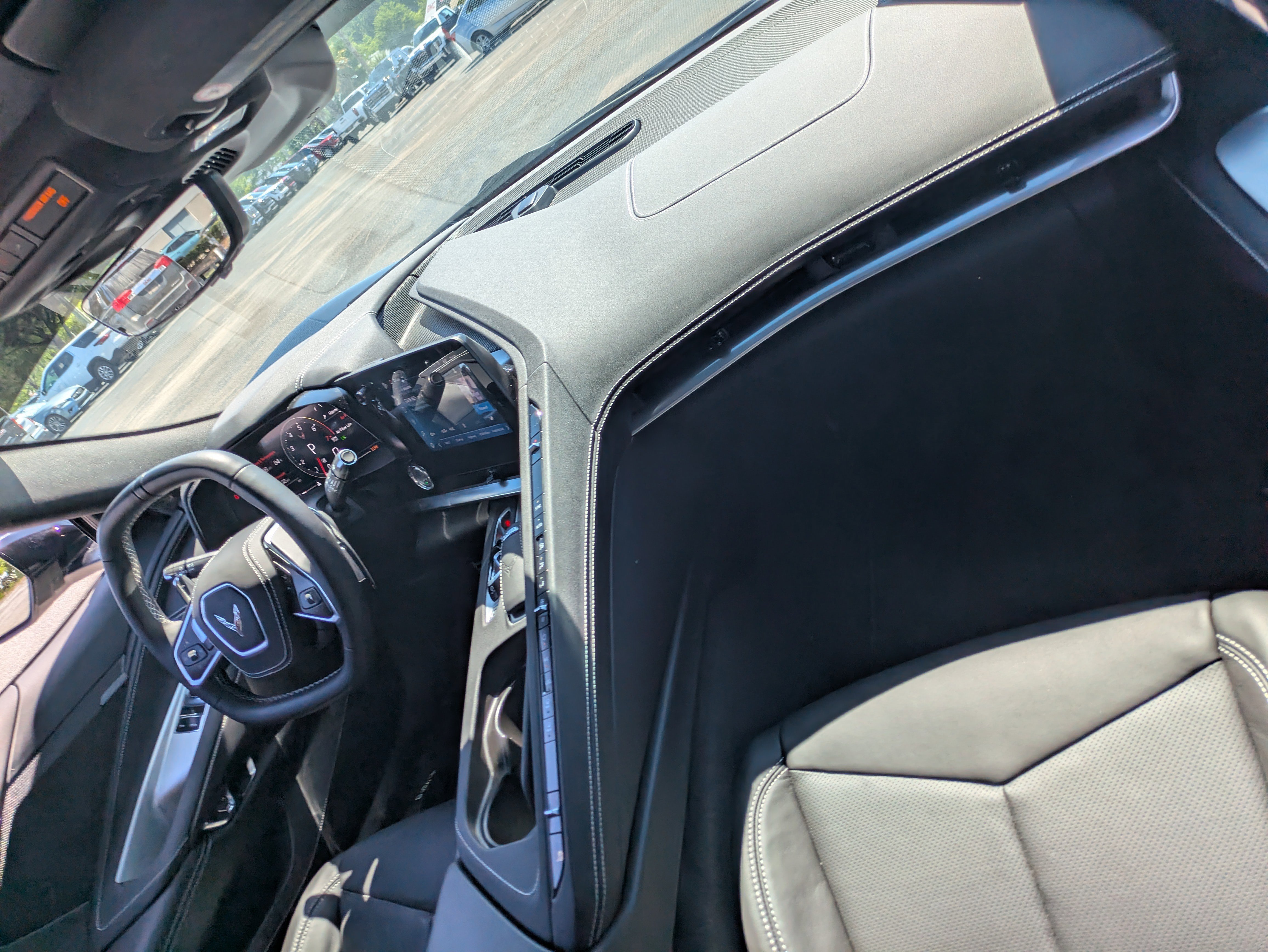 2025 Chevrolet Corvette 1LT - Photo 18