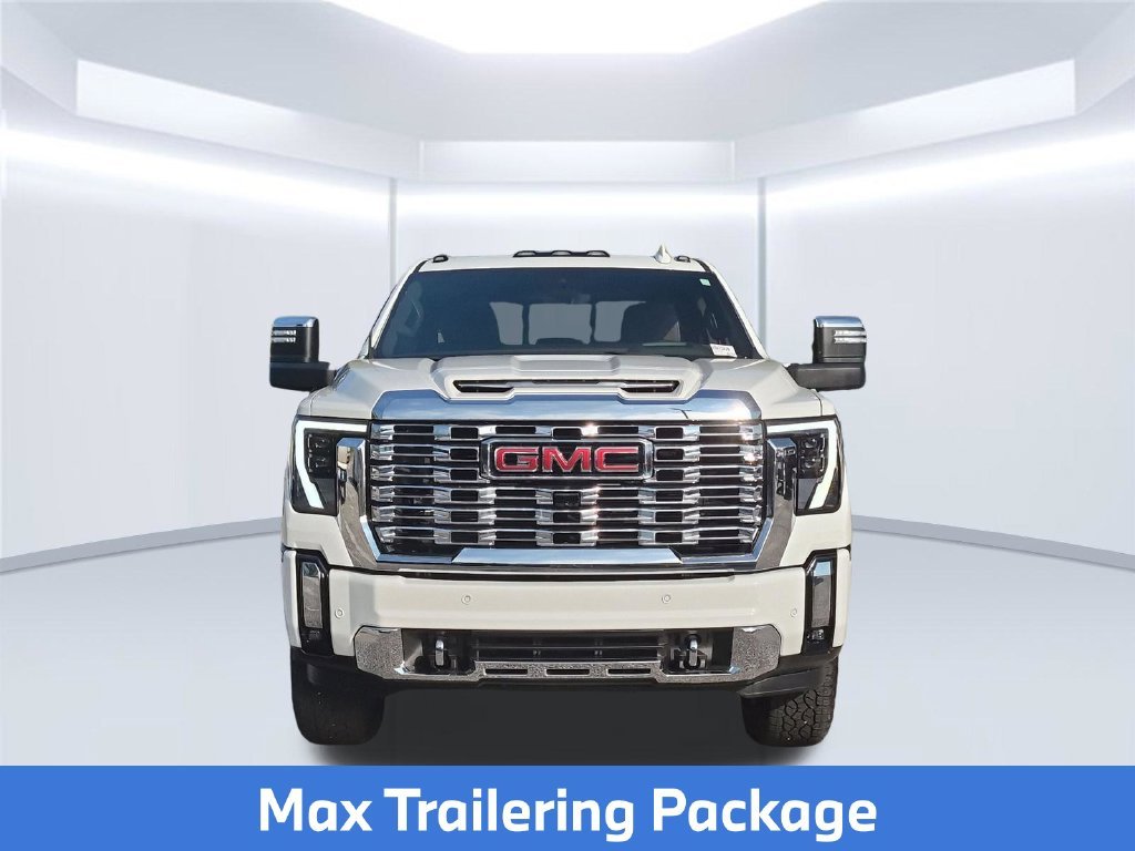 Used 2025 Summit White GMC Denali image 12