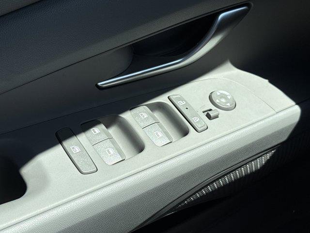 New 2026 Amazon Gray Hyundai SEL Sport Premium image 16