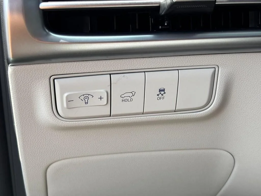 Used 2026 Gray Hyundai SEL image 12