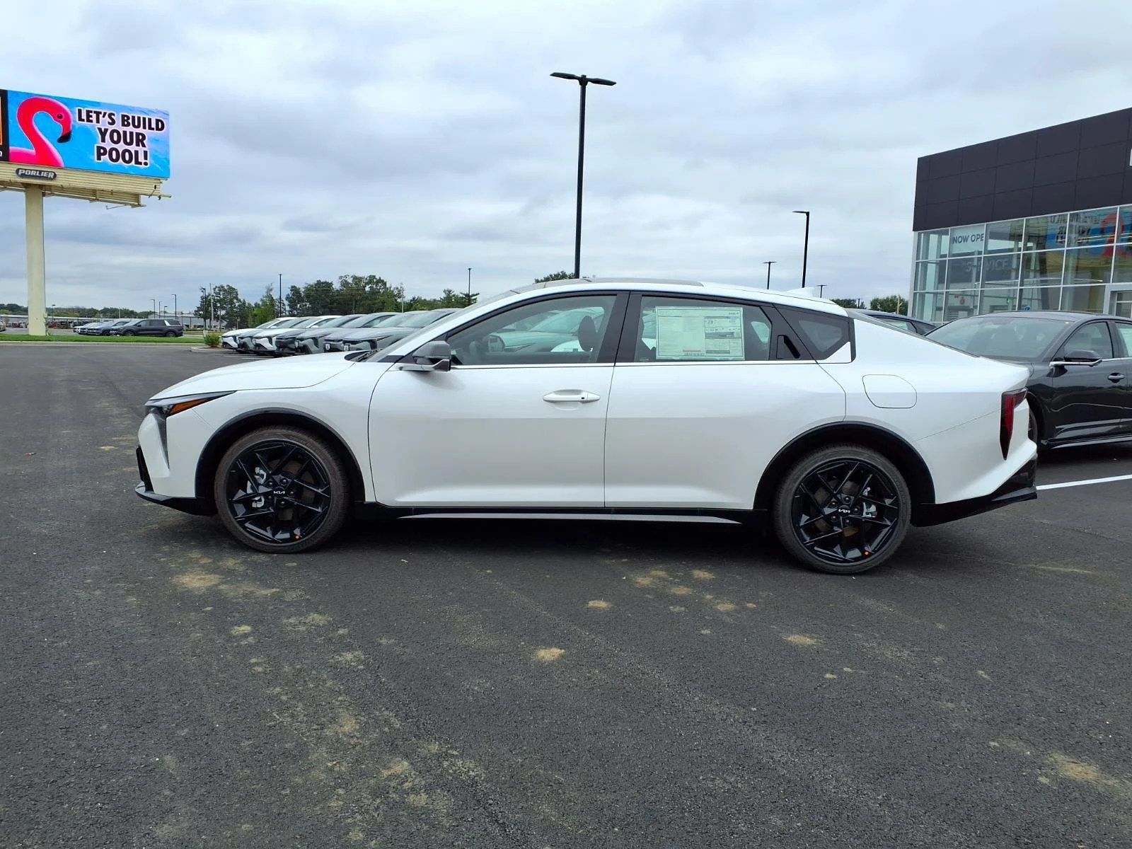 New 2026 Snow White Pearl Kia GT-Line Turbo image 11