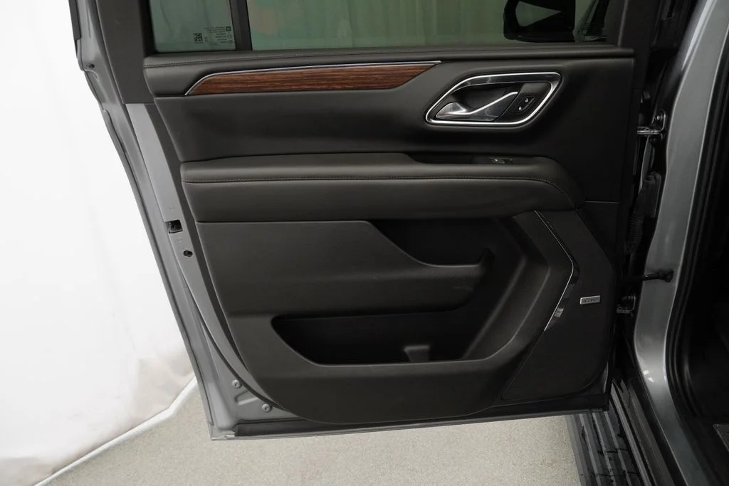 2023 Chevrolet Suburban High Country - Photo 32