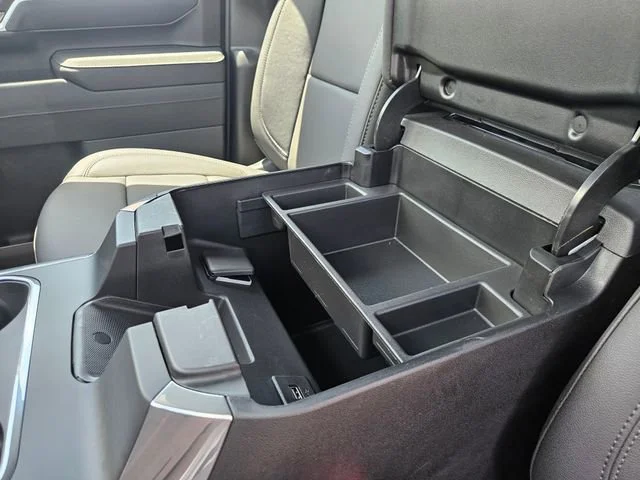 New 2026 Summit White GMC SLT image 26
