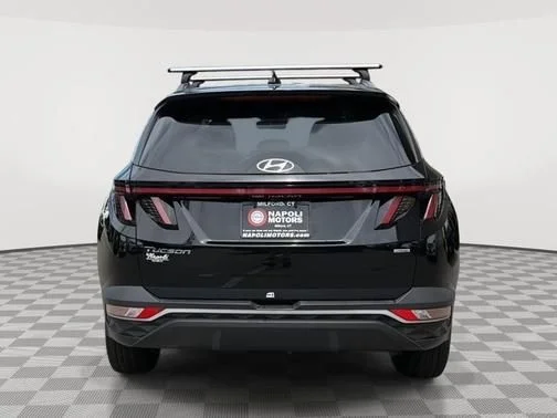 Used 2023 Black Hyundai SEL image 4