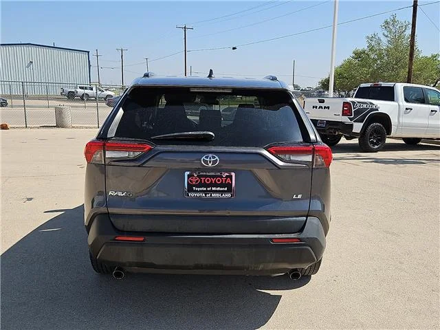 Used 2019 Silver Sky Metallic Toyota LE Front-wheel Drive image 3