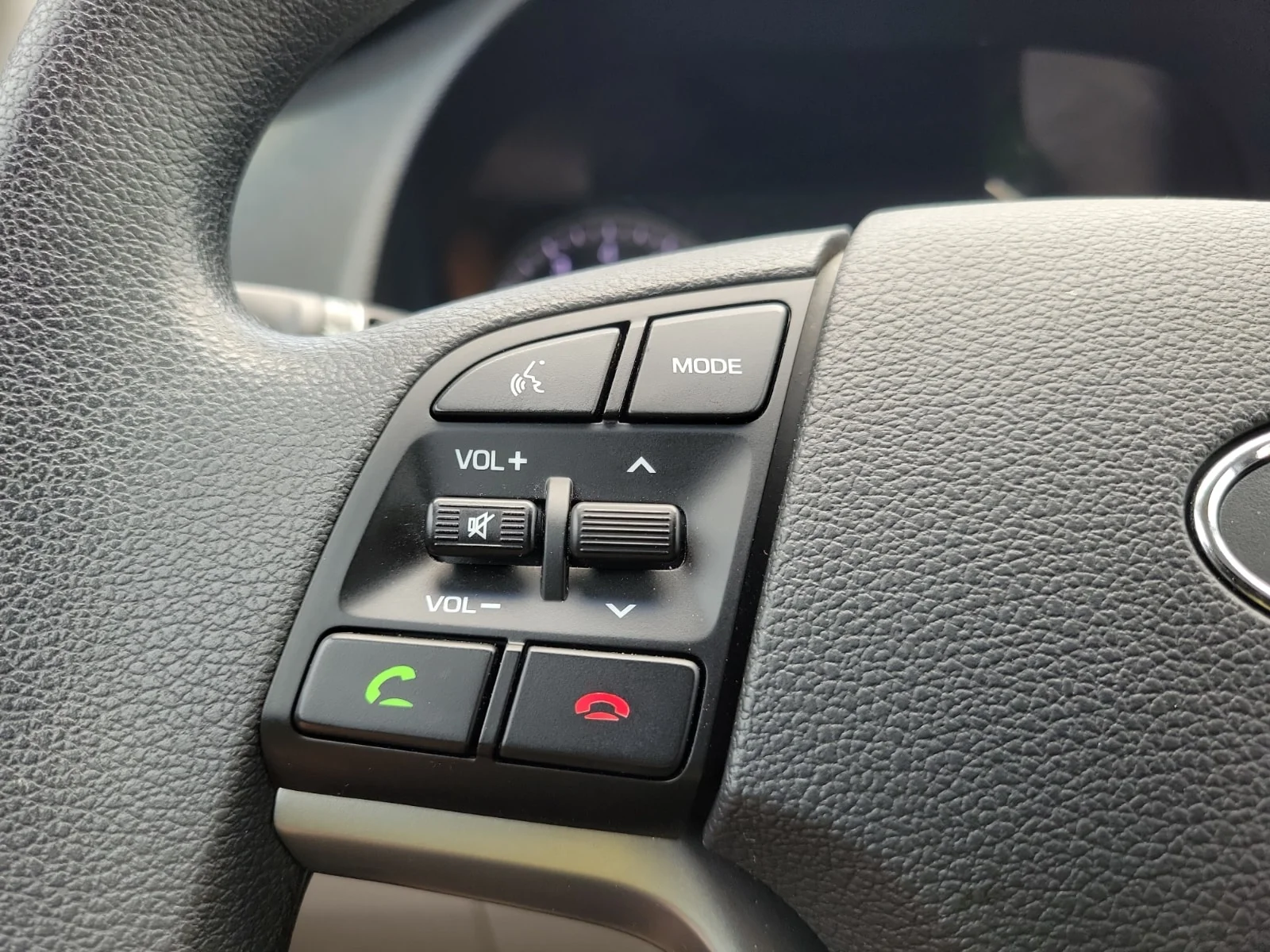 Used 2016 Coliseum Gray Hyundai SE image 20