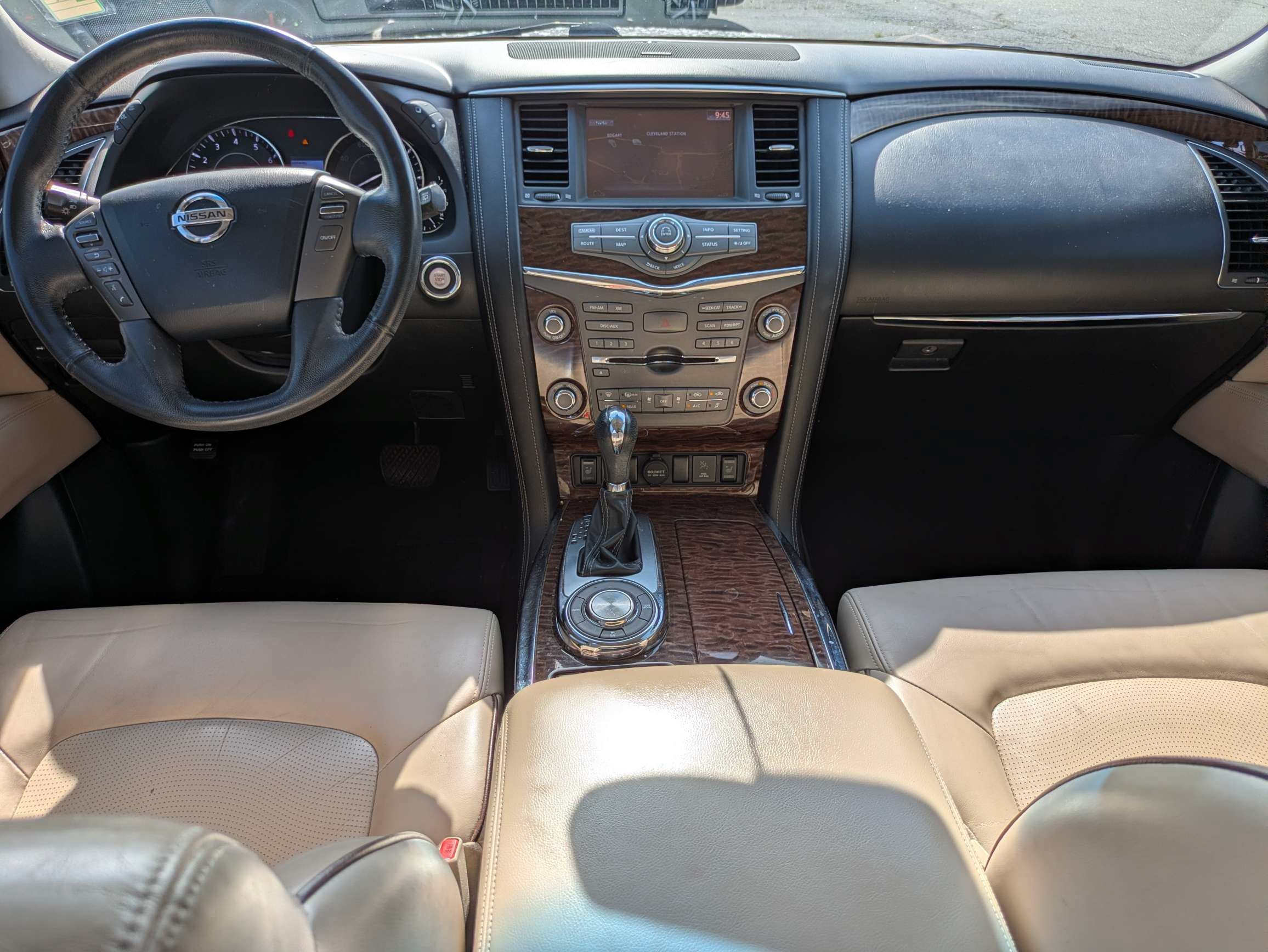 Used 2017 White Nissan SL image 13