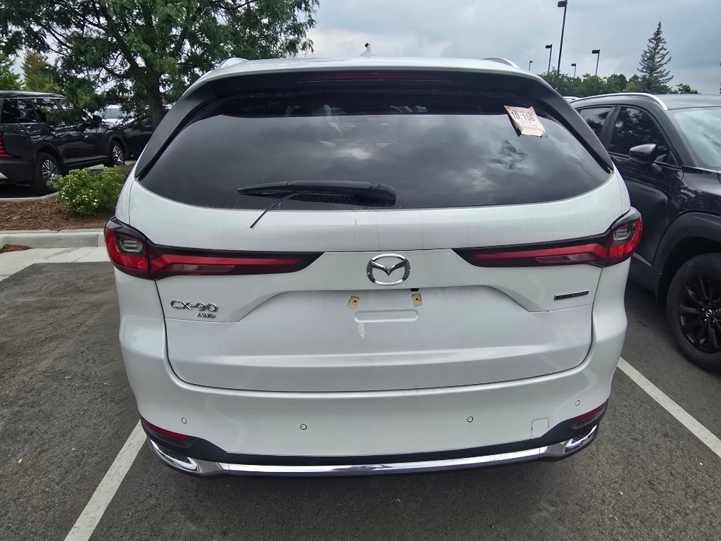 Used 2024 Rhodium White Premium Mazda Premium Plus image 4