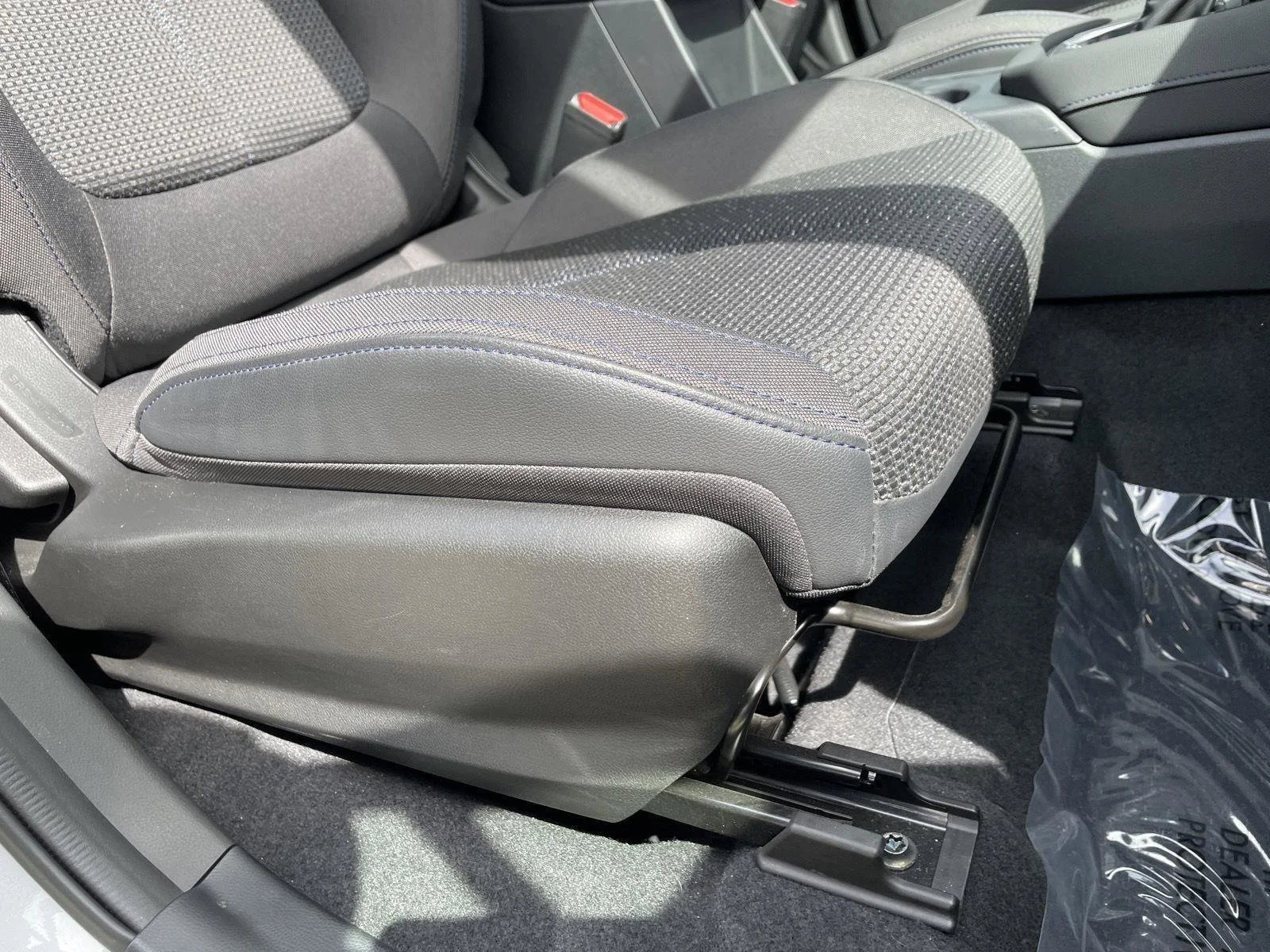 Certified Used 2025 Ice Silver Metallic Subaru Premium image 3