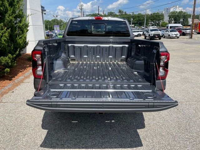 New 2025 CARB GRAY Ford Lariat image 45
