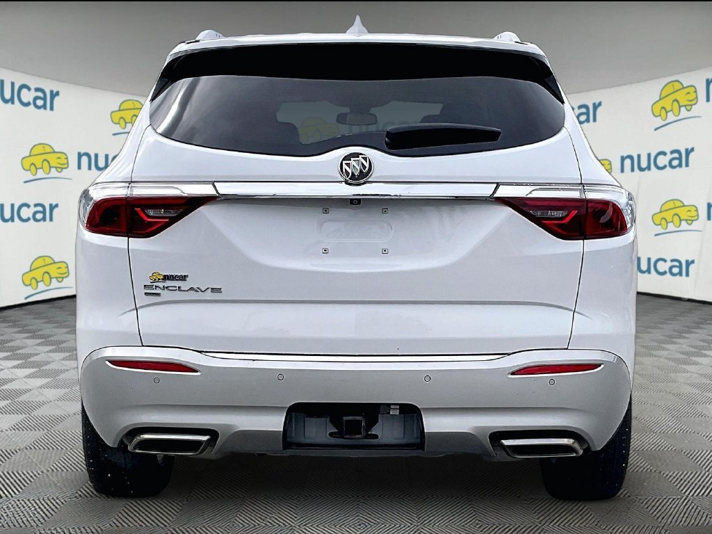 Used 2023 Summit White Buick Essence image 5