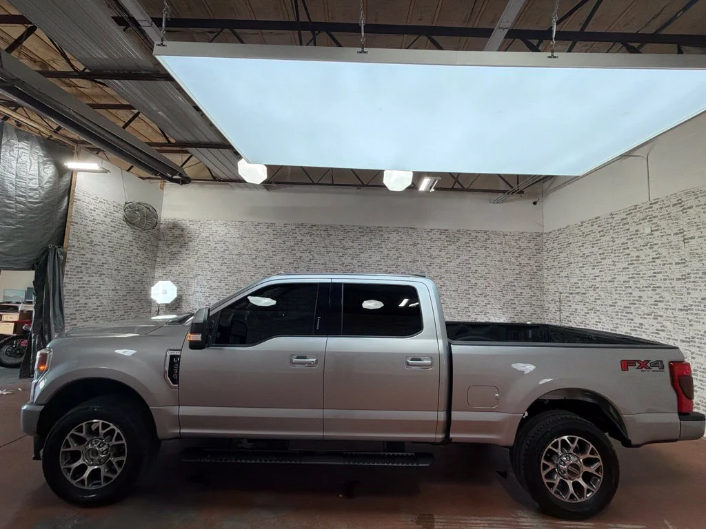 Used 2022 Silver Metallic Ford Lariat image 4