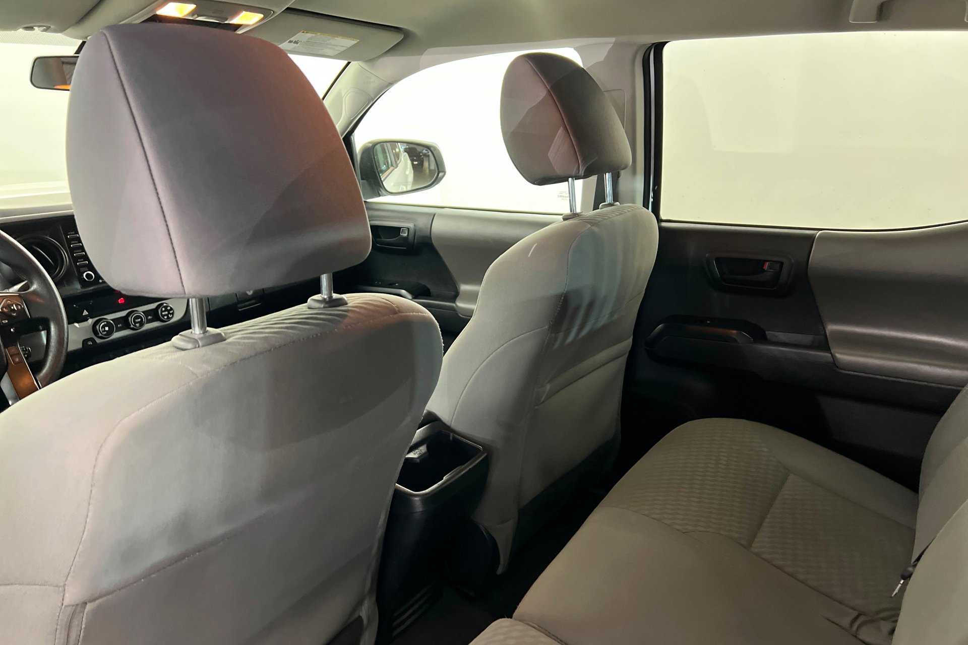 2022 Toyota Tacoma SR - Photo 20