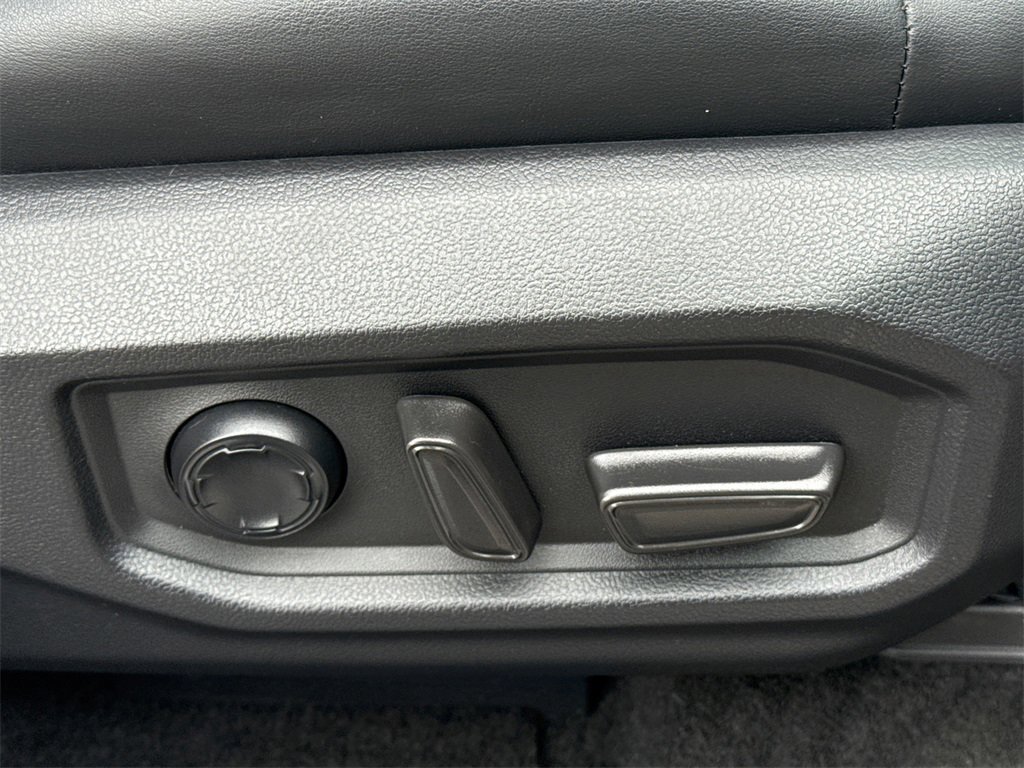 2023 TOYOTA TUNDRA - Image 36