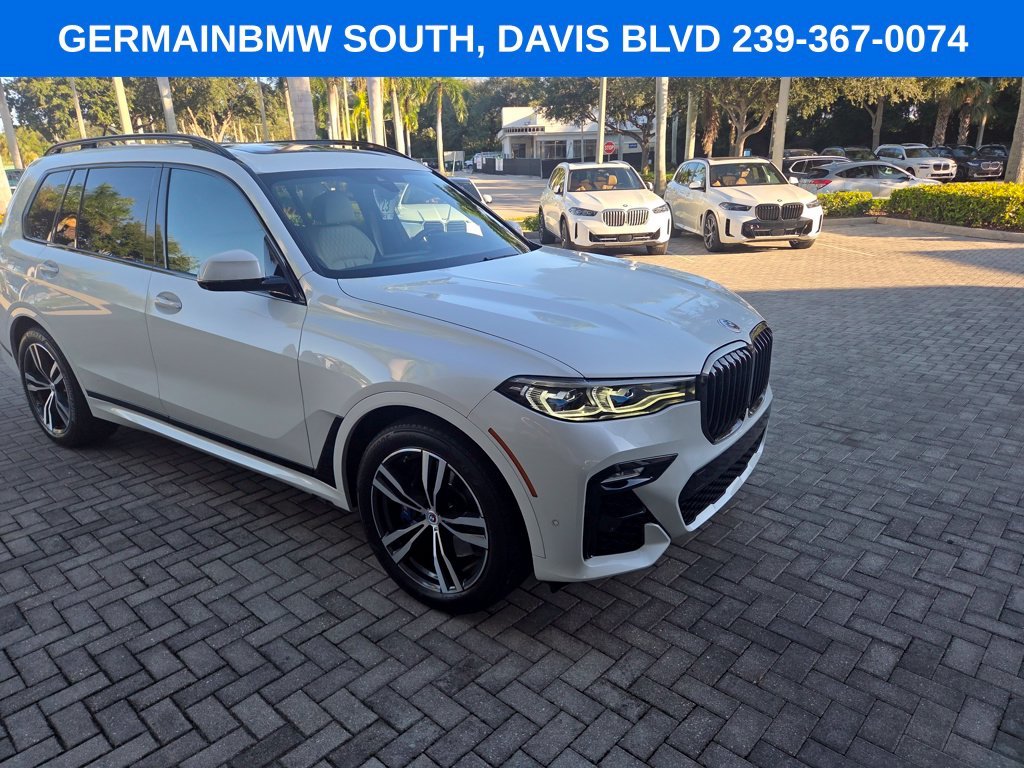 Used 2022 White Metallic BMW M50i image 35