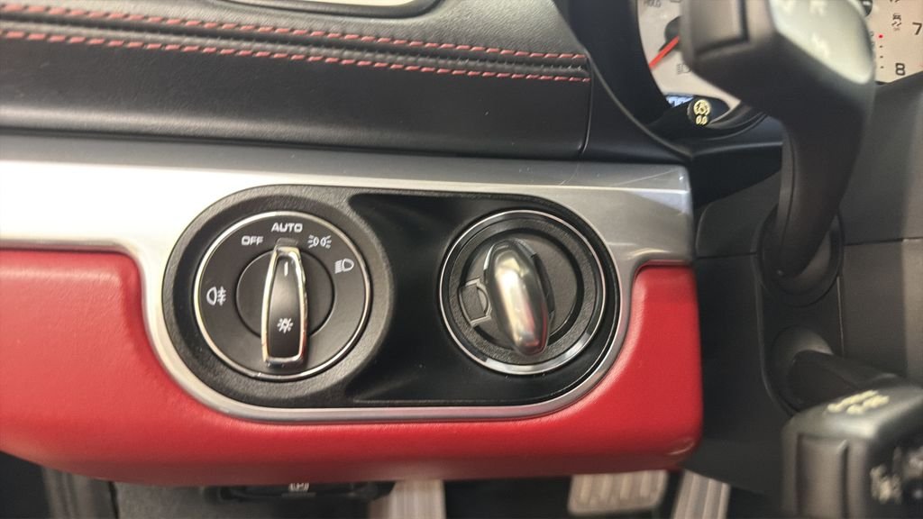 2018 Porsche 718 GTS - Photo 16