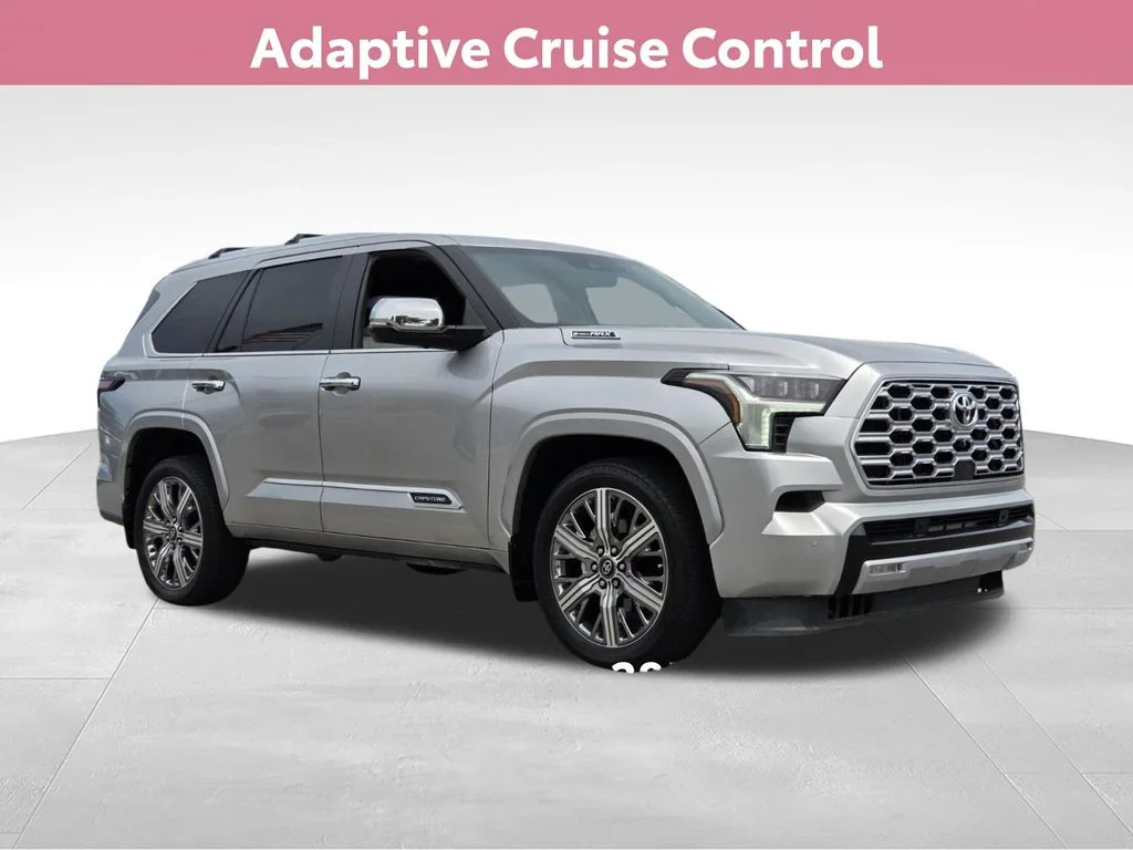 Used 2025 Silver Toyota Capstone image 9