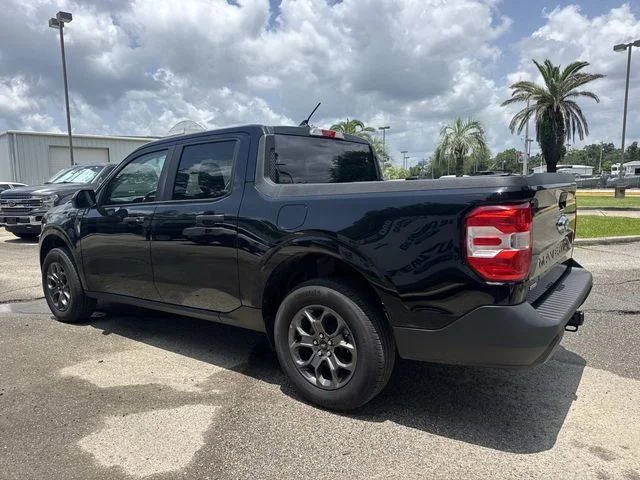 Used 2024 Black Ford XLT image 11