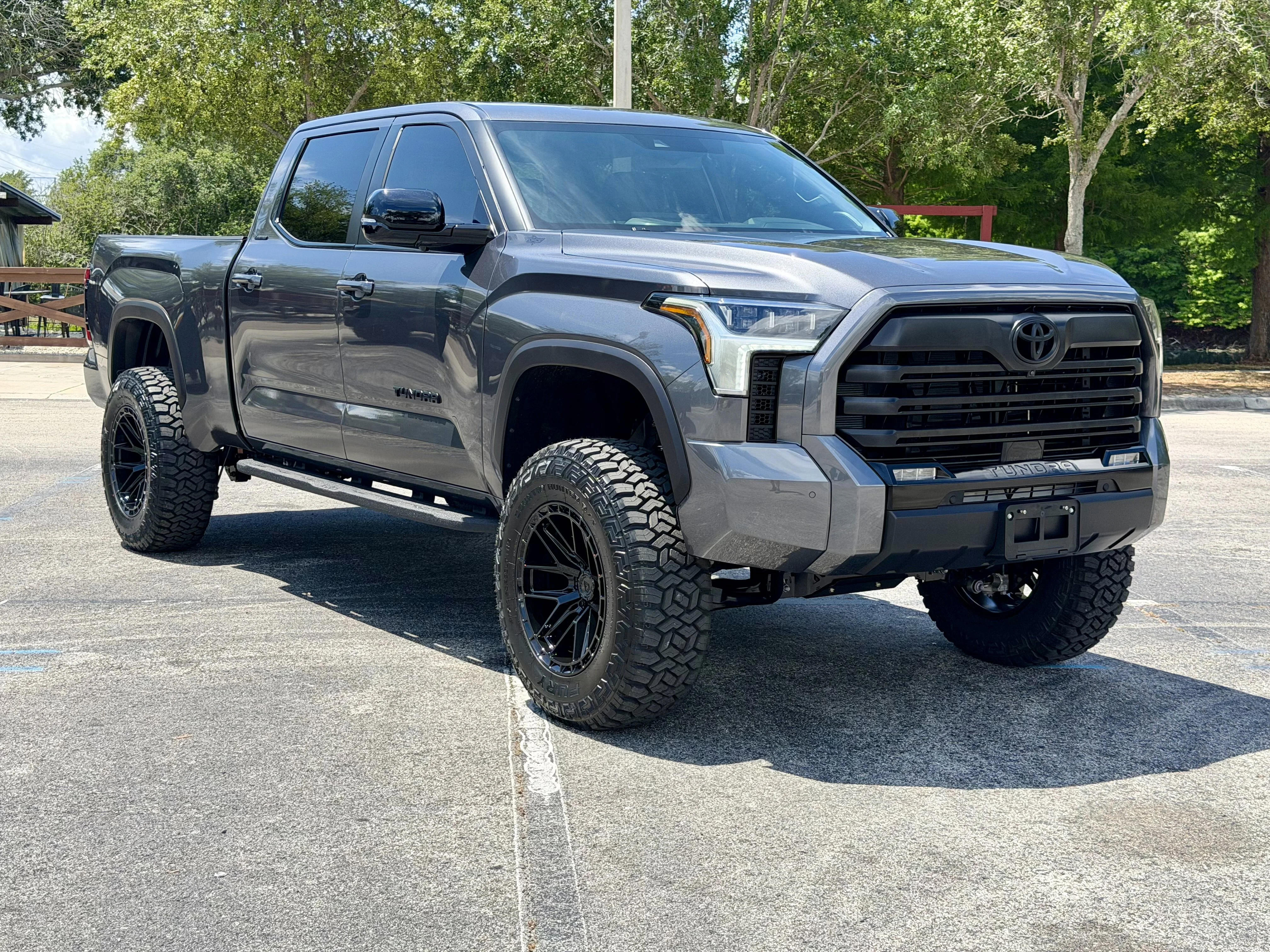 Used 2026 MAGNETIC GREY Toyota Limited image 8