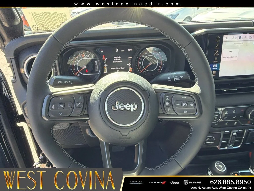 New 2026 Black Clear-Coat Exterior Paint Jeep Sahara image 21