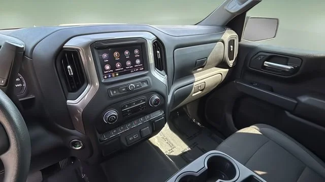 Used 2025 Summit White Chevrolet Custom image 23