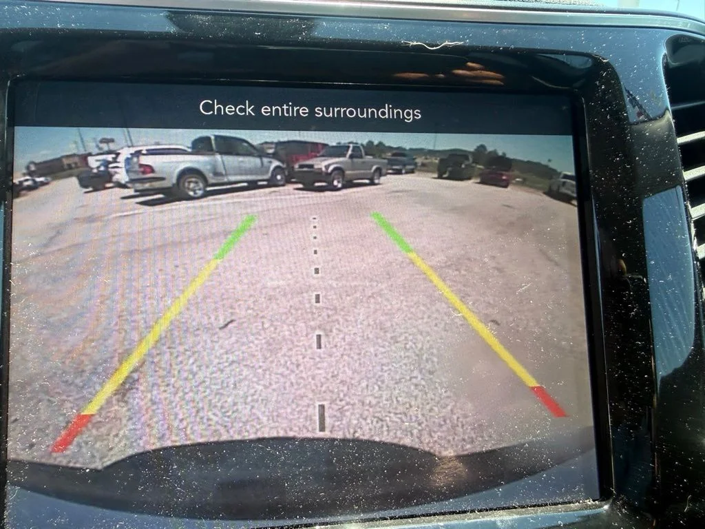 Used 2019 White Jeep Limited image 15