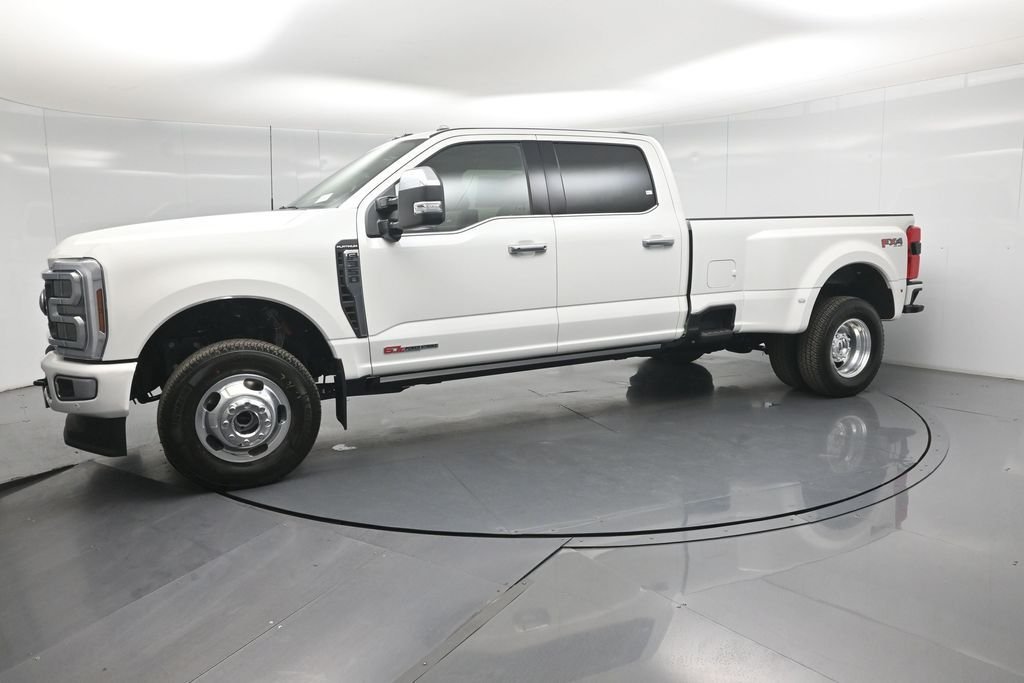 New 2026 Star White Metallic Tri-Coat Ford Platinum image 27