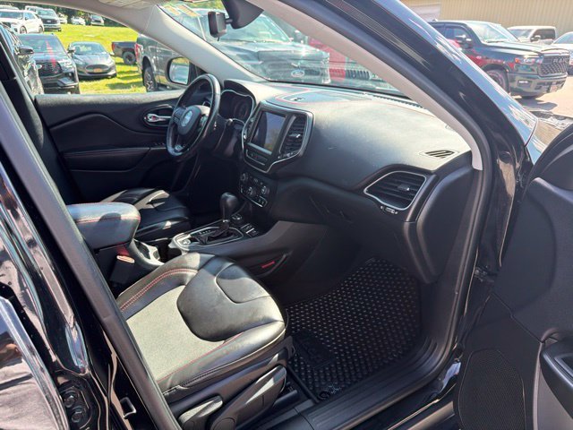 Used 2019 Black Jeep Trailhawk image 34