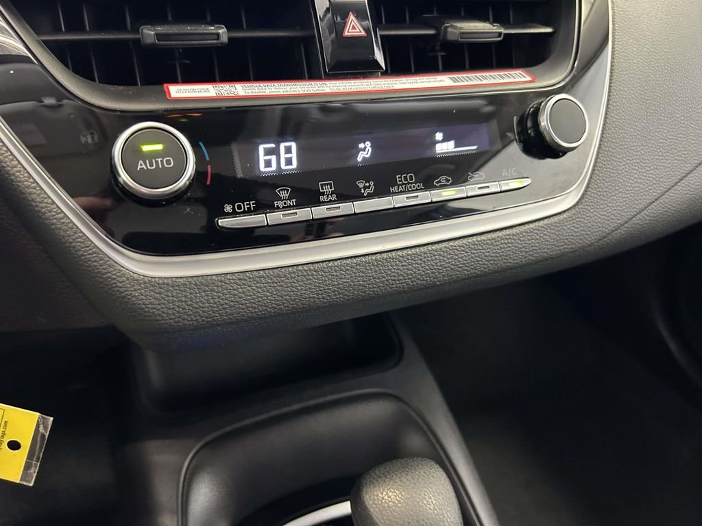 Certified Used 2025  Toyota LE image 24