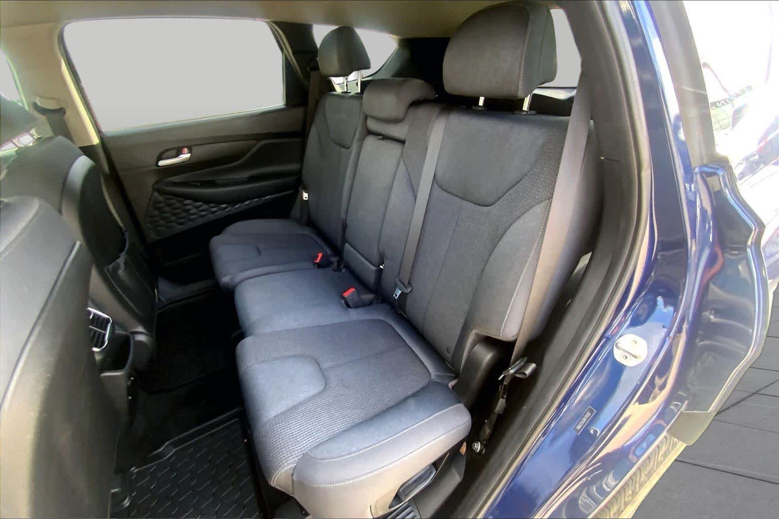 Used 2019 Stormy Sea Hyundai SE image 20