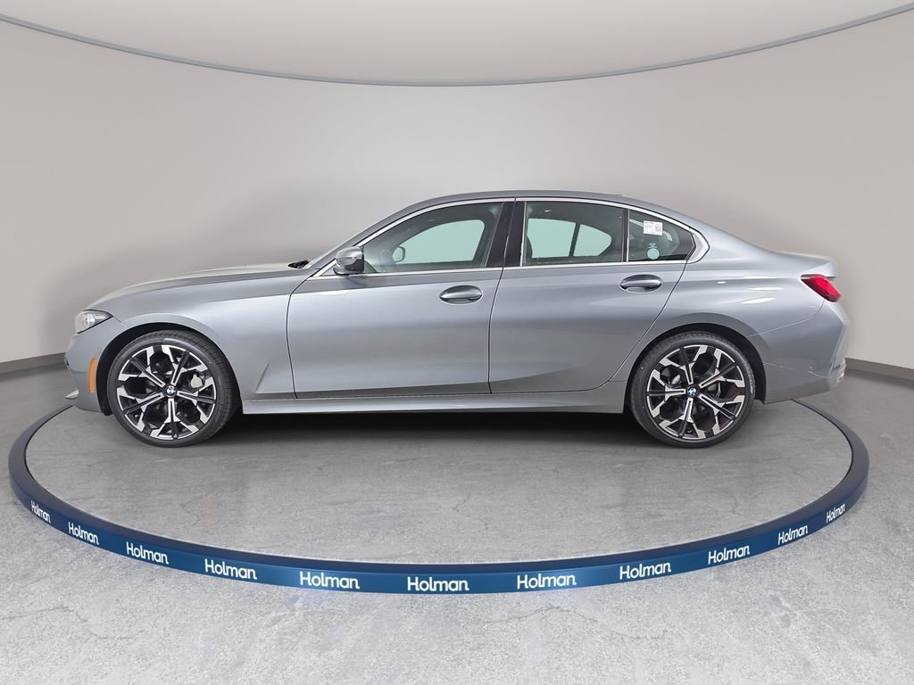 2025 BMW 3 Series 330i - Photo 9