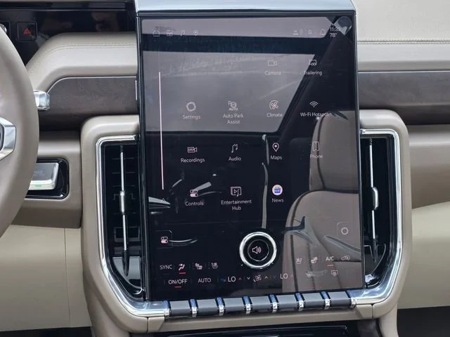2026 GMC Yukon XL Denali - Photo 9