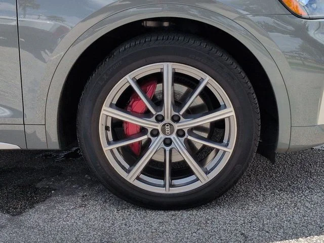 Used 2021 Gray Audi Premium Plus image 11