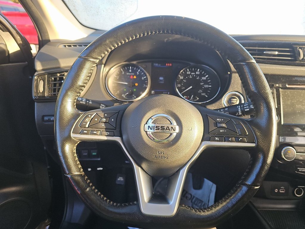 2021 Nissan Rogue Sport SV photo 3