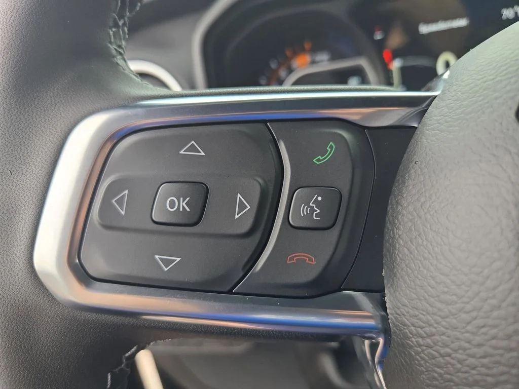 2025 Jeep Wrangler 4-Door Sahara - Photo 29