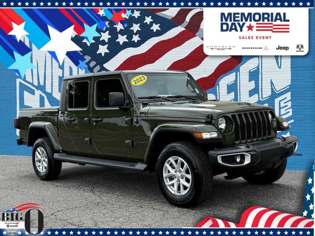 2023 Jeep Gladiator Sport S's photo