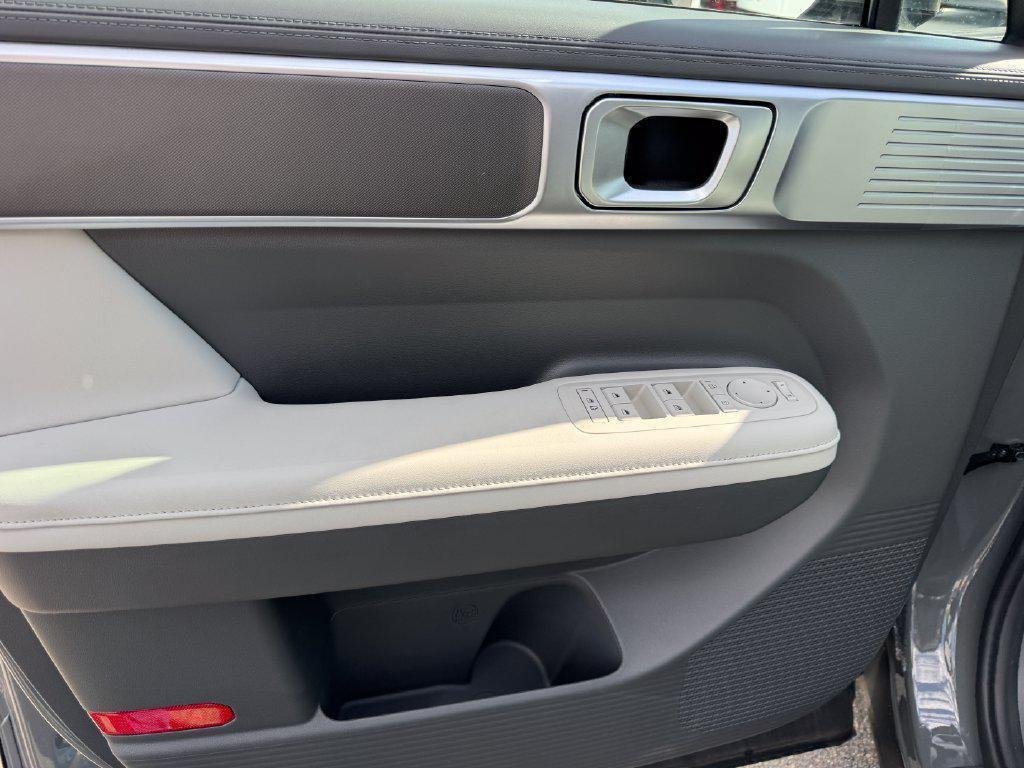 New 2026 Gray Hyundai SEL image 17
