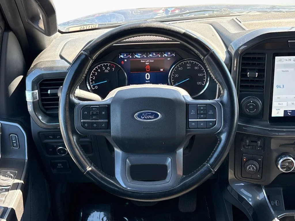 Used 2022 Atlas Blue Metallic Ford XLT image 22