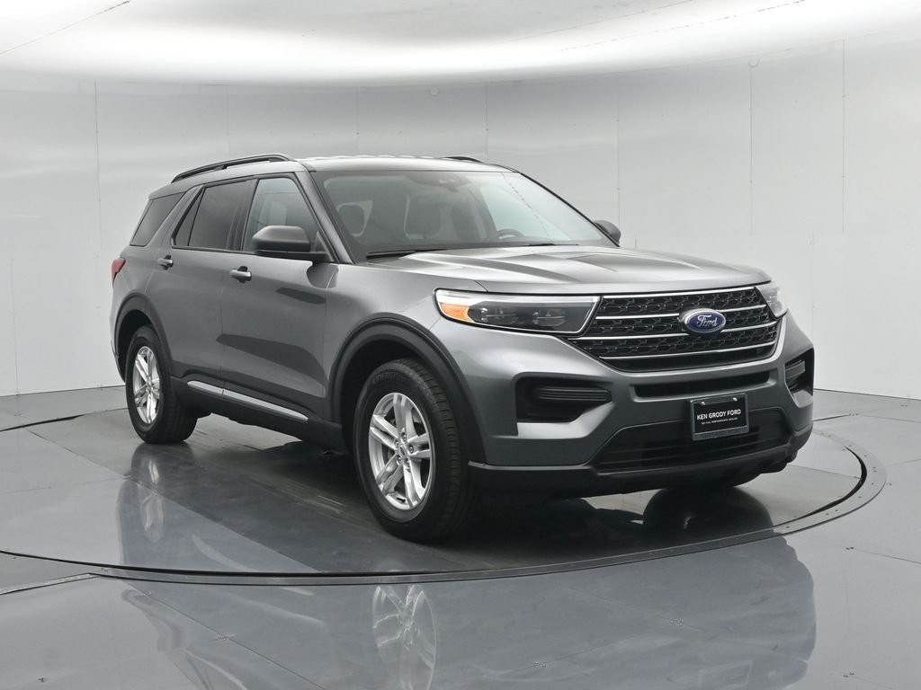 Certified Used 2023 Gray Ford XLT image 59