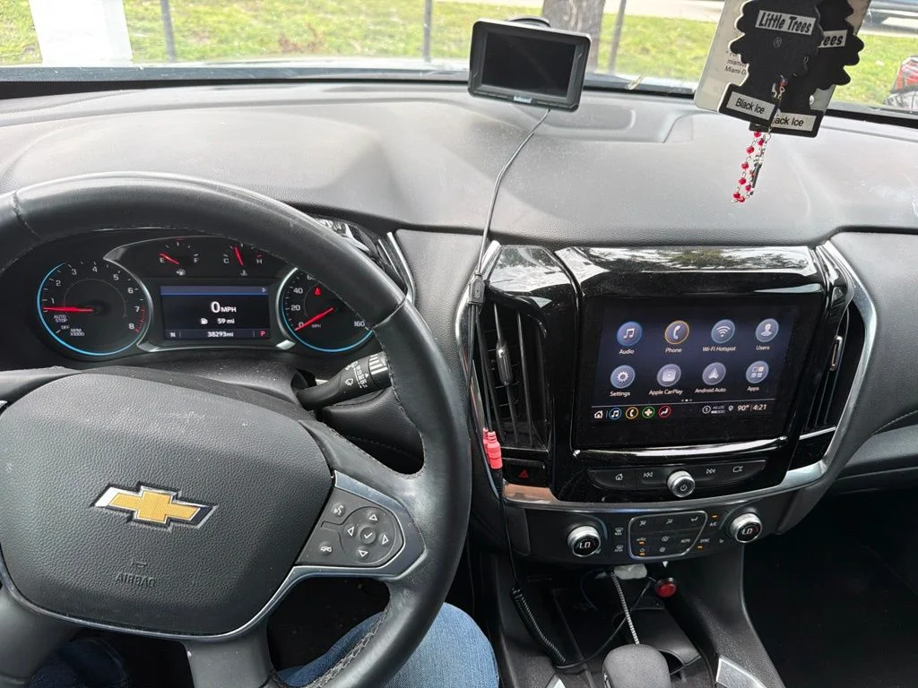 Used 2023 Mosaic Black Metallic Chevrolet LT image 4