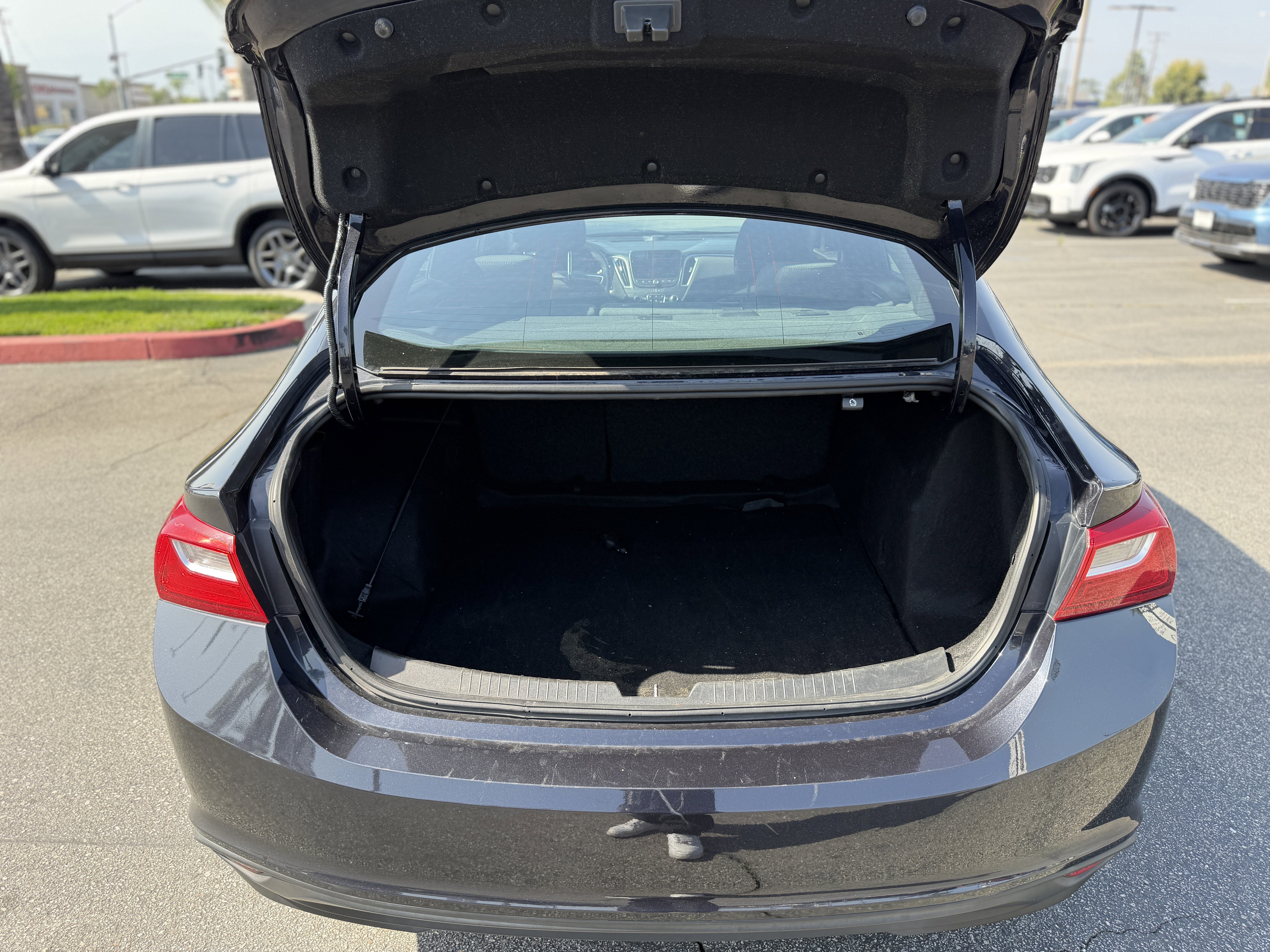 2023 Chevrolet Malibu 1LT - Photo 10
