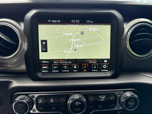 Used 2020 Sting-Gray Clearcoat Jeep Sahara image 22